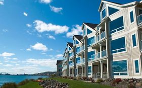Beacon Pointe On Lake Superior